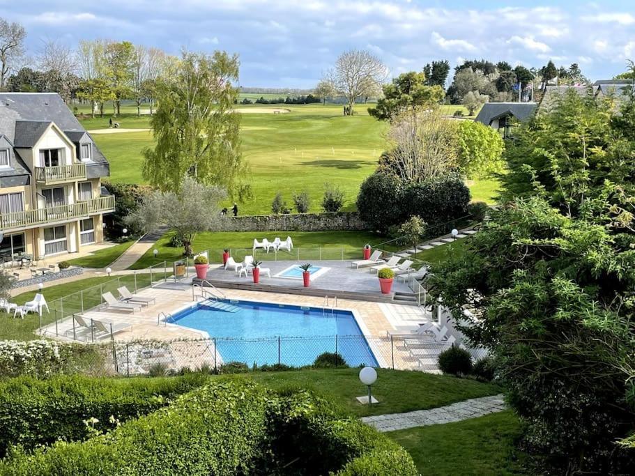 Apartamento La Terrasse Du Golf Port-en-Bessin-Huppain Exterior foto